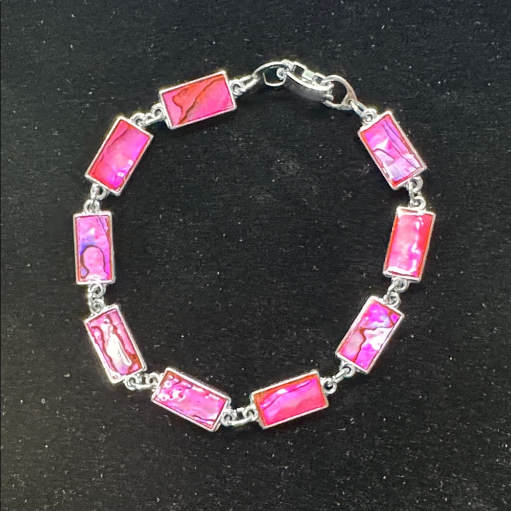 Source Unknown Pink and Silver Bracelet